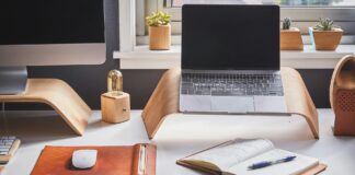 Flexibilität mit System: So baust du dir einen dynamischen, aber strukturierten Arbeitstag im HomeOffice Flexibel mit System - dynamisch aber strukturiert im HomeOffice arbeiten